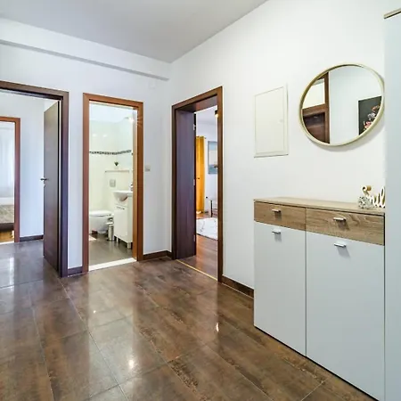 Apartamento By The Sea Sutivan, Brac - 22721 Sutivan