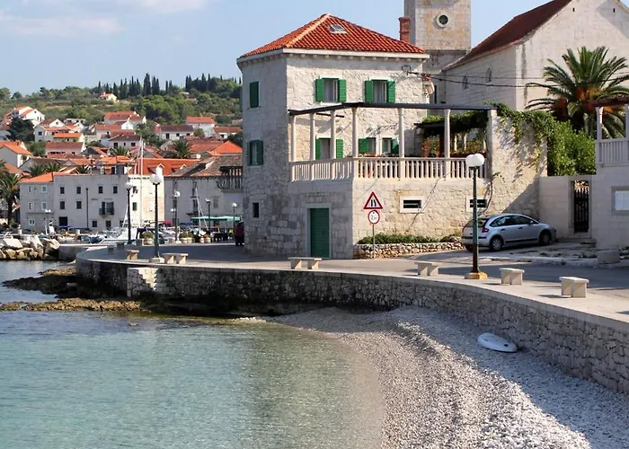 By The Sea Sutivan, Brac - 22721 شقة *